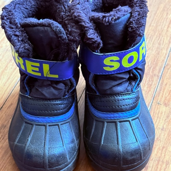 Sorel Other - SOREL KIDS
Snow Commander boots